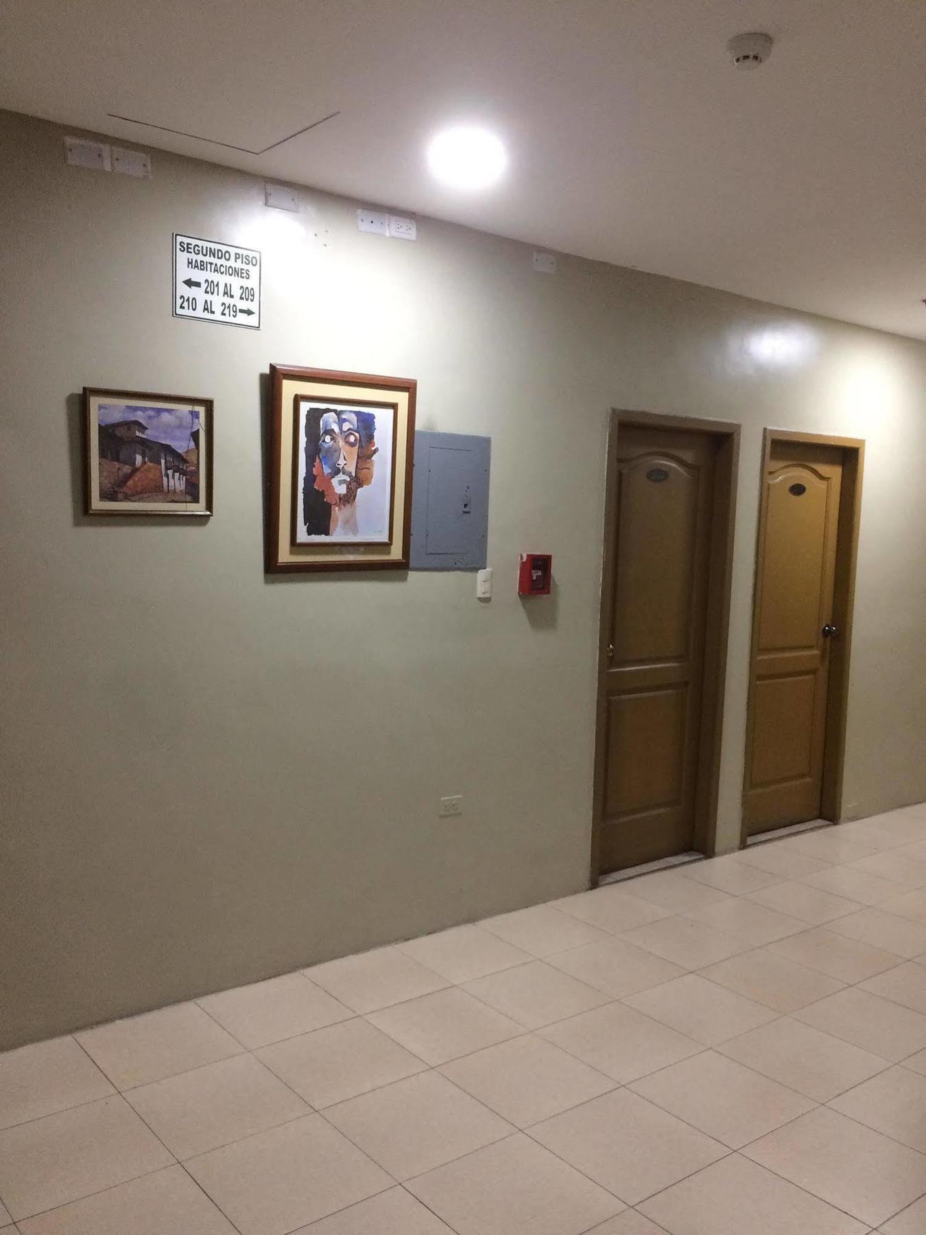 Hotel Ecuador Гуаякіль Екстер'єр фото